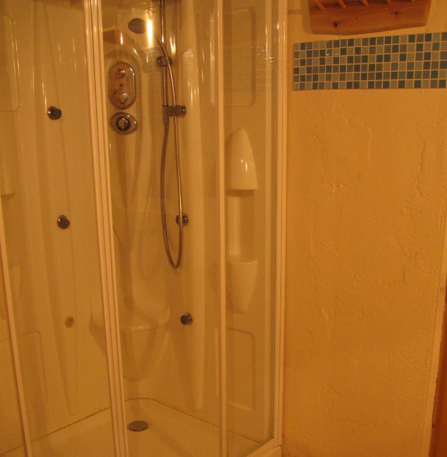 Zimmer Mit Sauna Und Kochgelegenheit Rott Luaran gambar